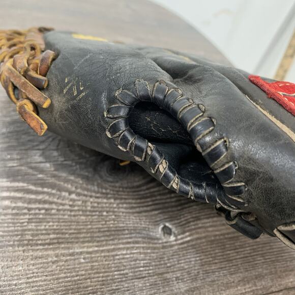 Rawlings Heart of the Hide 12.75" PRO-TB24 Left Handed LHT - Picture 9 of 11